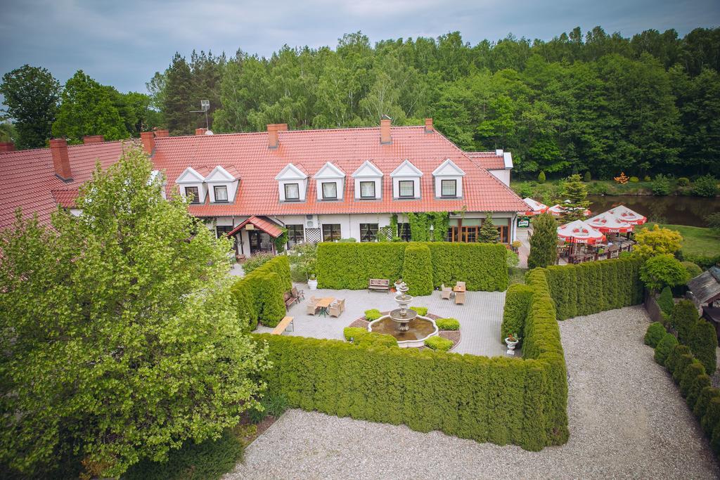 Hubertus Aparthotel & Restaurant & Horse Club Starogard Gdański 客房 照片