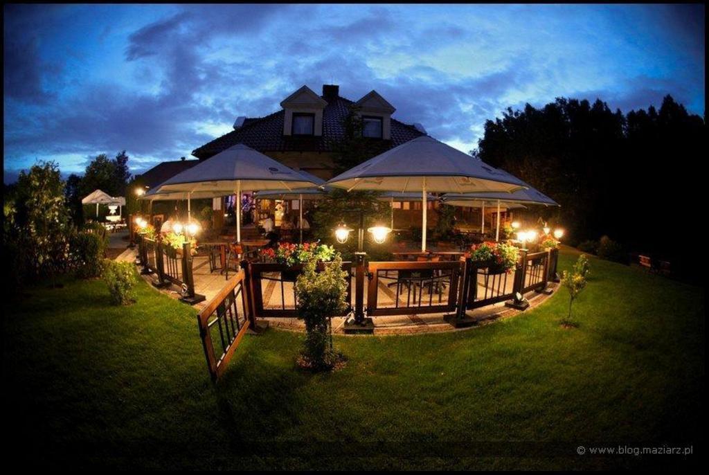 Hubertus Aparthotel & Restaurant & Horse Club Starogard Gdański 外观 照片