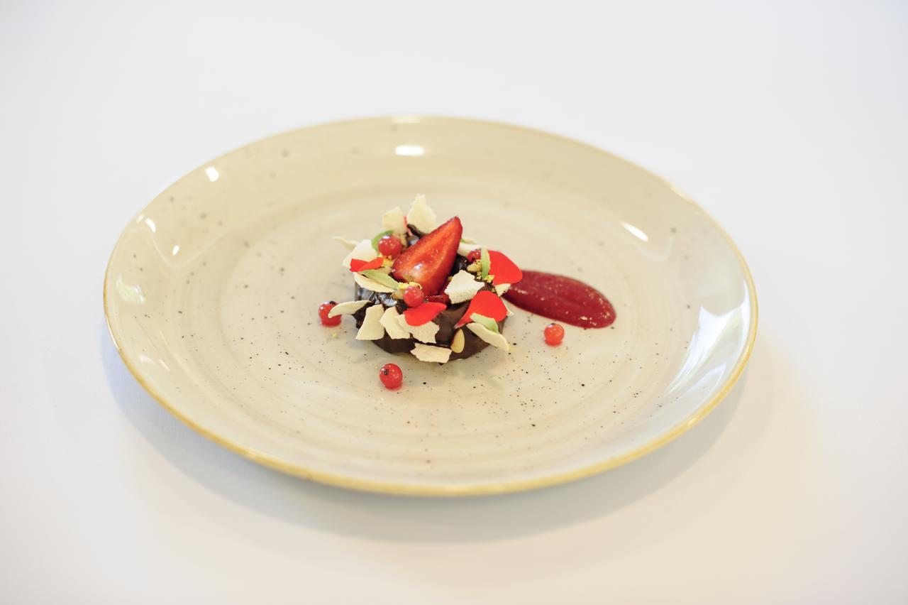 Hubertus Aparthotel & Restaurant & Horse Club Starogard Gdański 外观 照片