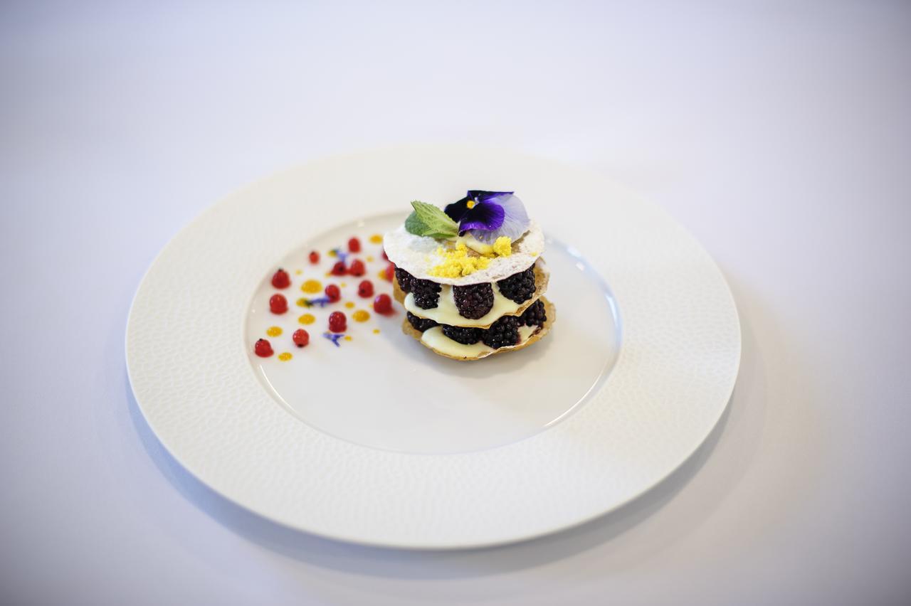 Hubertus Aparthotel & Restaurant & Horse Club Starogard Gdański 外观 照片