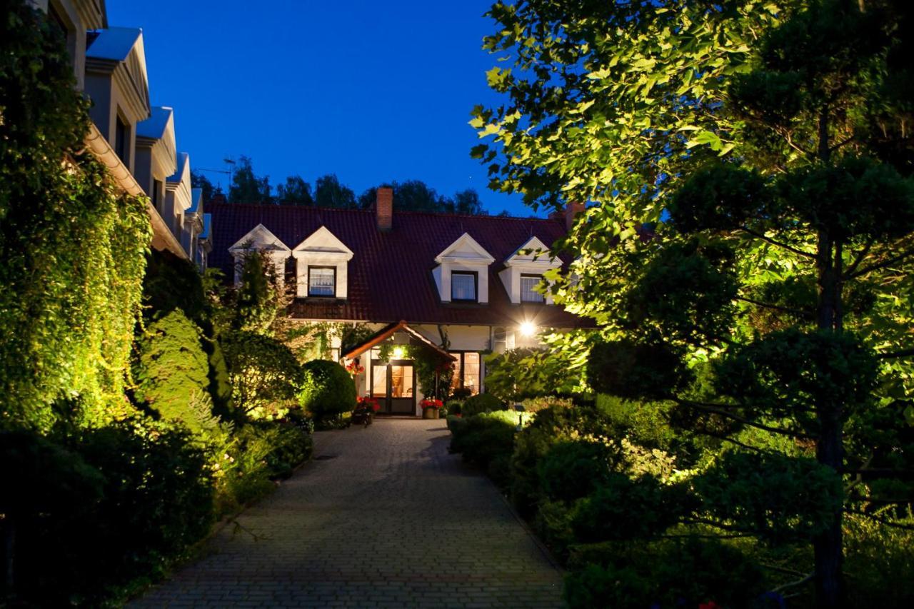 Hubertus Aparthotel & Restaurant & Horse Club Starogard Gdański 外观 照片